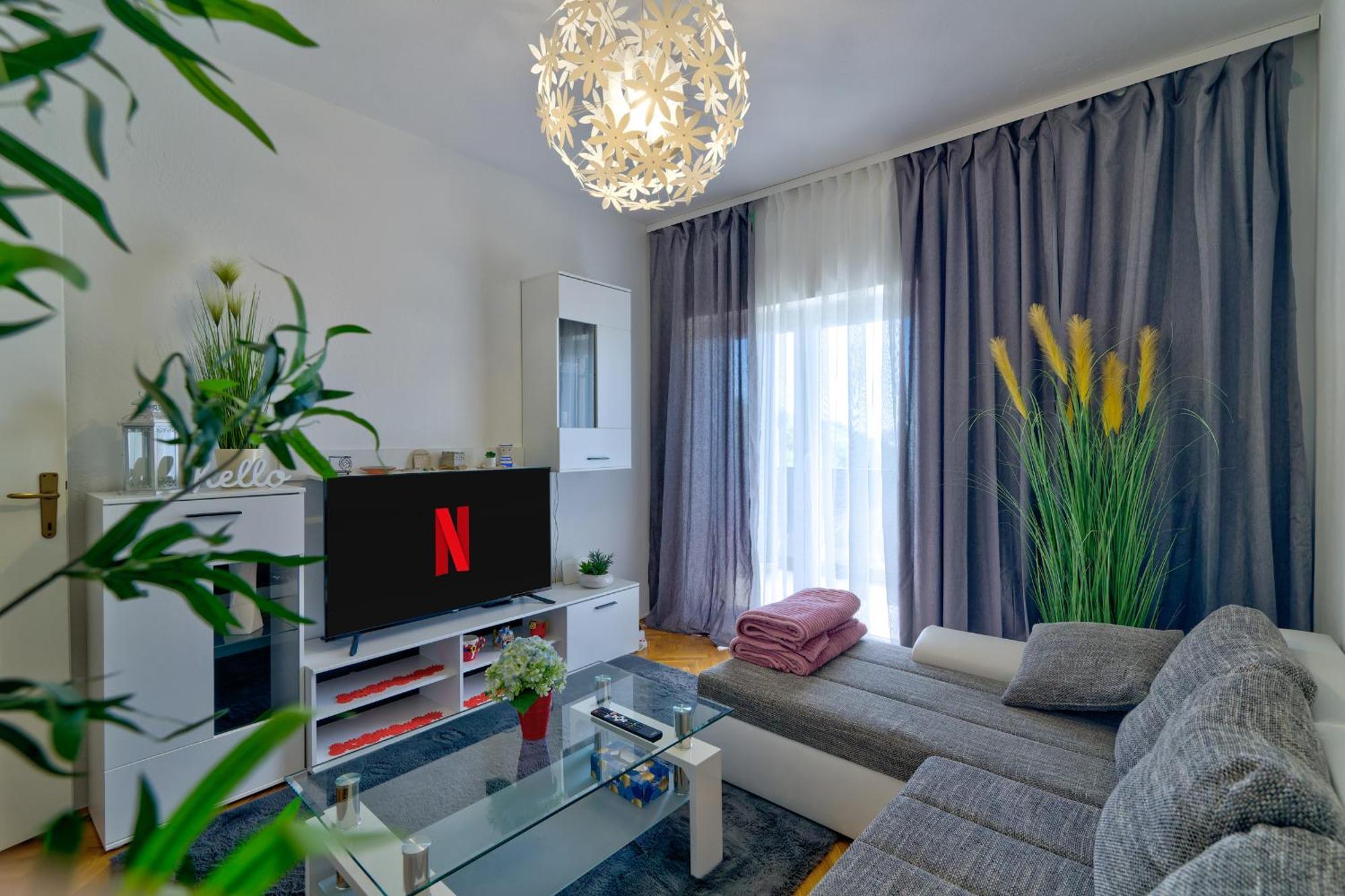 Apartments Maria Senj  Zewnętrze zdjęcie